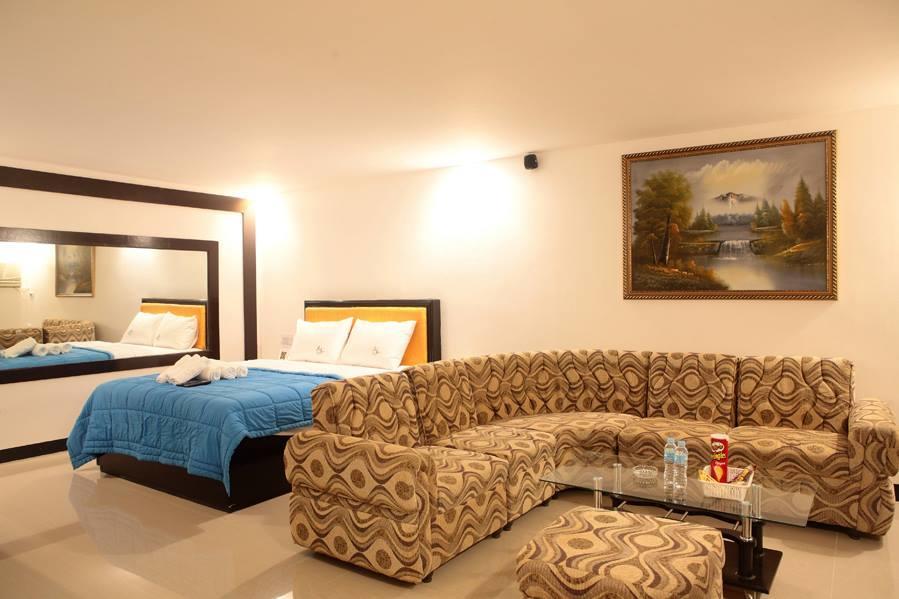 آنغلوس V.F. Four Season Hotel المظهر الخارجي الصورة