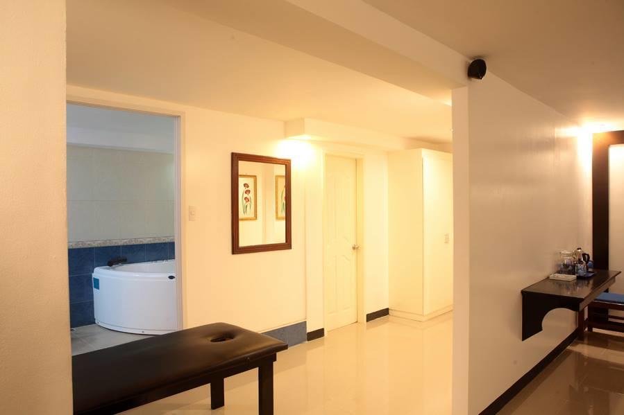 آنغلوس V.F. Four Season Hotel المظهر الخارجي الصورة